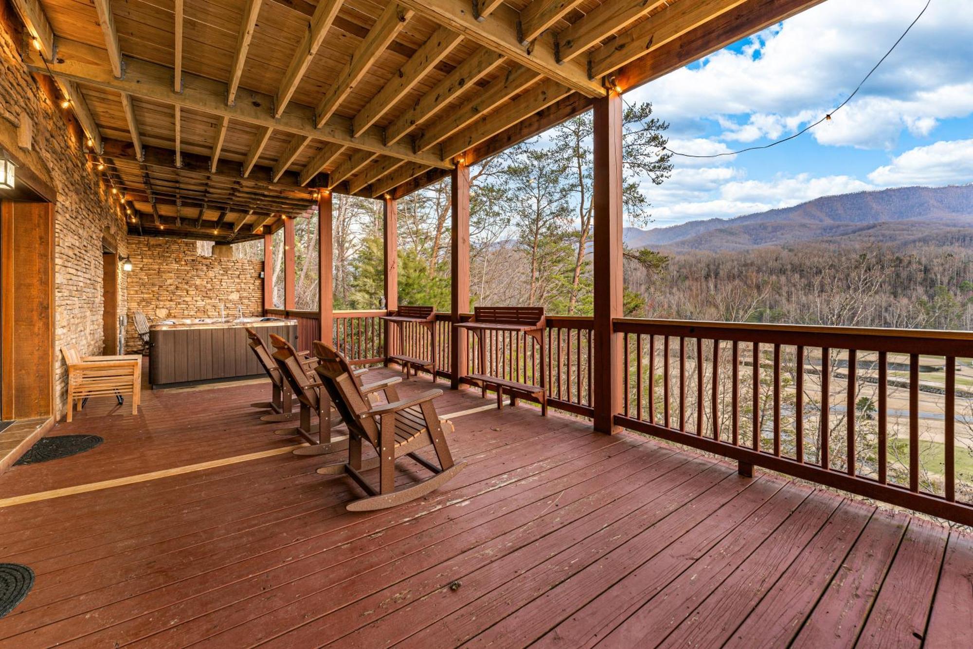 Beary Content Gatlinburg Exterior photo